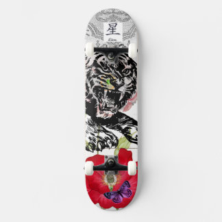 SKATEBOARD TIGER POPPY UND BUTTERFLY