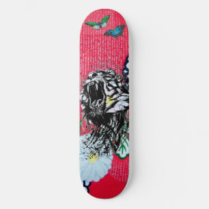 SKATEBOARD TIGER ROARING AVEC BULLETINS