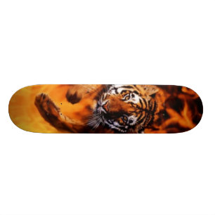 Skateboard Tigre de flamme