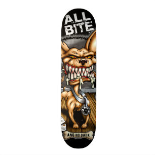 Skateboard Toute la planche à roulettes de chiwawa de morsure