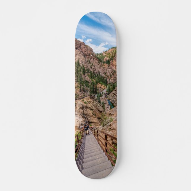 Skateboard über sieben Wasserfälle (Vorne)