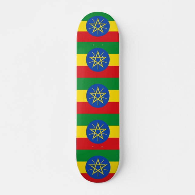 Skateboard unter der Flagge Äthiopiens (Vorne)