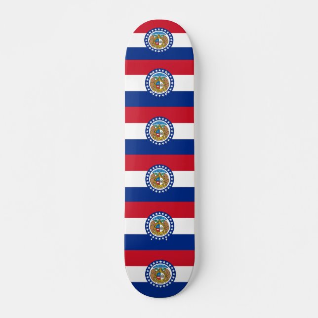 Skateboard unter der Flagge von Missouri (Vorne)