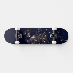 Skateboard Ville Éclairante Dans Plusieurs Villes Européennes