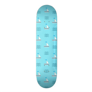 Skateboard Voiliers sur le motif bleu de mer