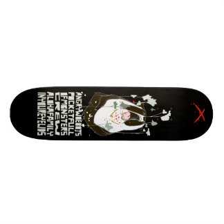 Skateboard Woebots fâché "poche complètement des monstres "