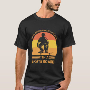 Skateboarddesign für einen Skater - Skateboard T-Shirt