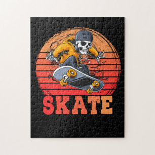 Skateboarder Retro Vintage Skateboarding