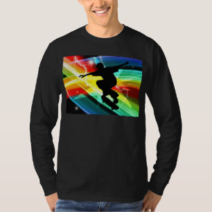 Skateboardfahrer in Criss Querblitz T-Shirt