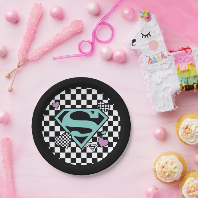 Skater Girl Supergirl Herz S Schild Pappteller (Party)