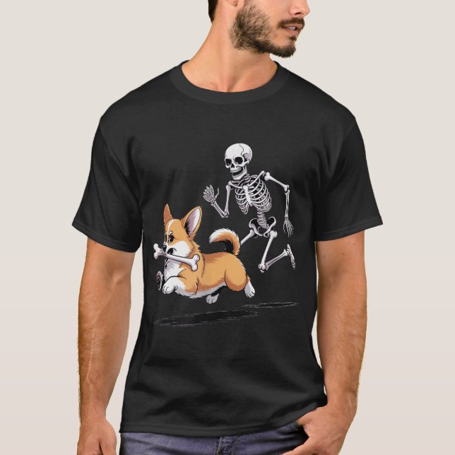 Skeleton Chasing Corgi Halloween Hund T-Shirt (Vorderseite)