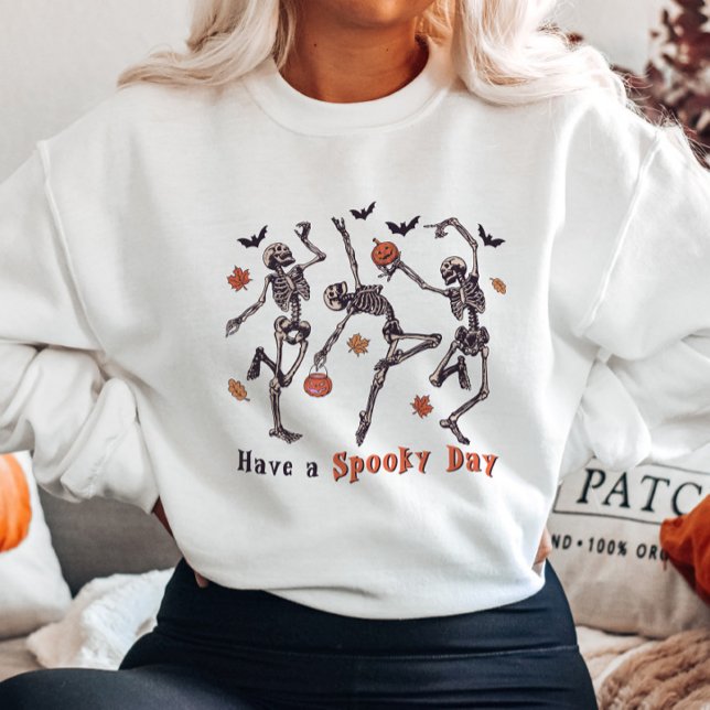 Skeleton Dance Halloween Sweatshirt (Von Creator hochgeladen)