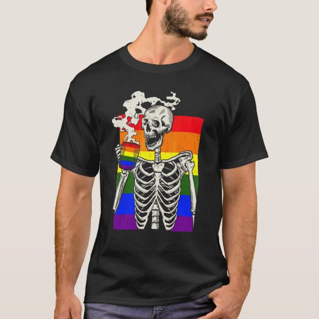 Skeleton Drink Coffee Lgbt Q Retro Gay Pride Fl. T-Shirt (Vorderseite)