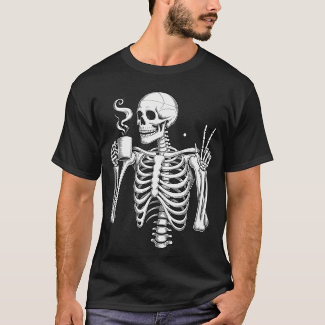 Skeleton Drinking Coffee Halloween T-Shirt (Vorderseite)