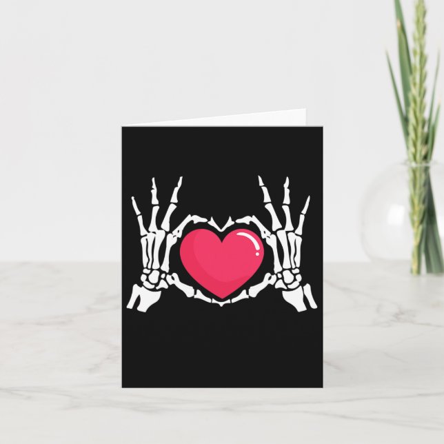 Skeleton Hand Heart Halloween Karte (Vorderseite)