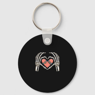 Skeleton Hand Heart Skateboard Valentinstag Funn Schlüsselanhänger