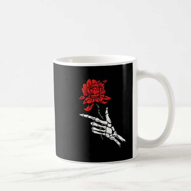 Skeleton Hand Holding A Red Rose  Kaffeetasse (Rechts)