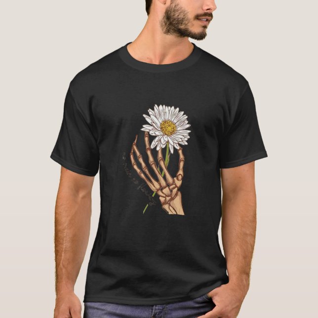 Skeleton Hand with Daisy Flower T-Shirt (Vorderseite)
