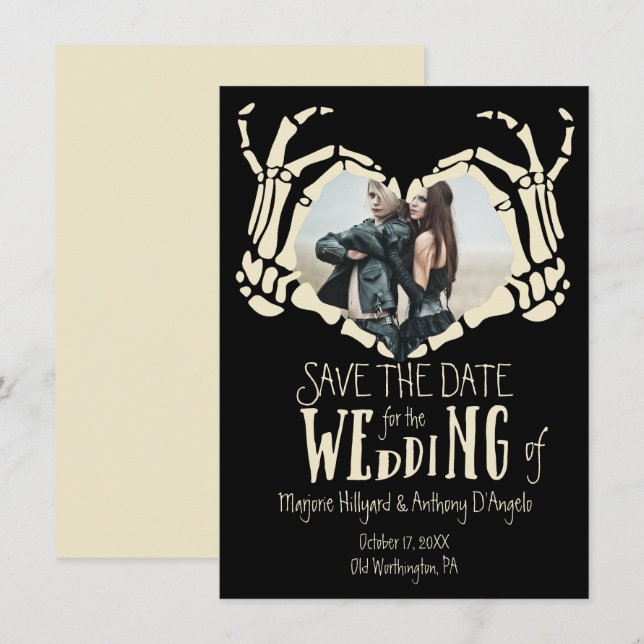 Skeleton Hands Foto in Herzform Save the Date Einladung (Vorne/Hinten)