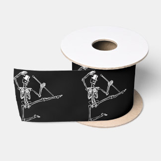 SKELETON MIT HÖCHSTEM RIBBONNER KUNSTBAR TANZEN SATINBAND