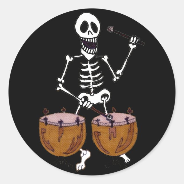 Skeleton Musician Drummer über Kettle Drums Runder Aufkleber (Vorderseite)