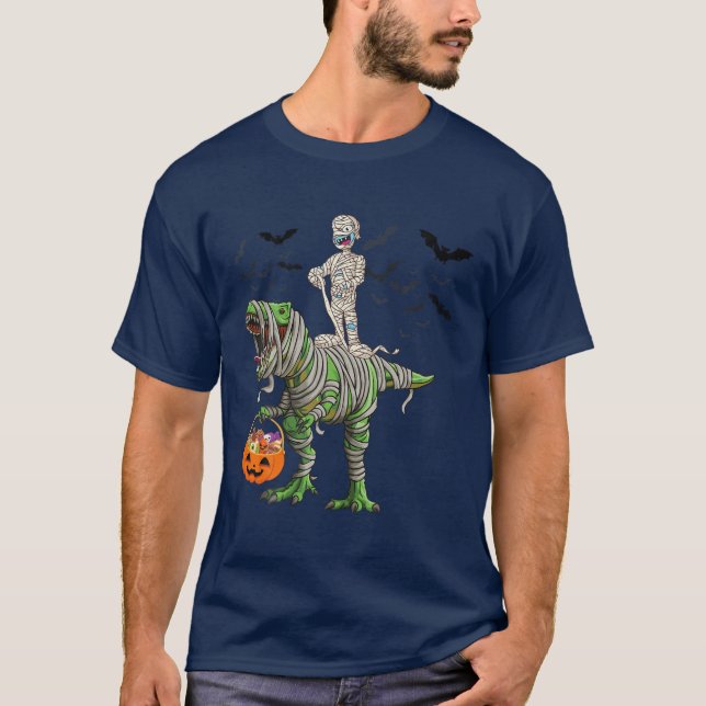 Skeleton Riding Mummy Dinosaur Rex Halloween Funny T-Shirt (Vorderseite)