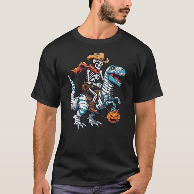 Skeleton Riding Mummy Dinosaur T-rex Funny Hallowe T-Shirt (Vorderseite)