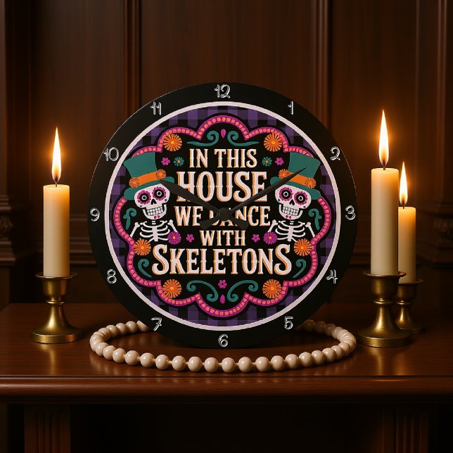 Skeletons Dance House Halloween Graphic Große Wanduhr (Von Creator hochgeladen)