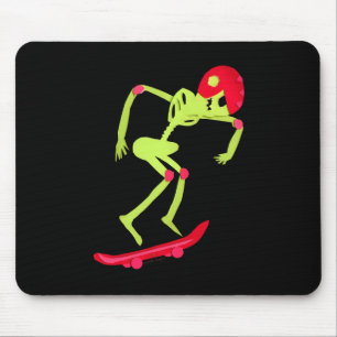 Skelett auf Skateboard Halloween Mousepad