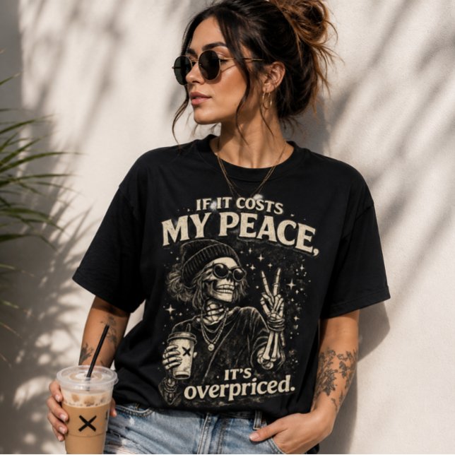 Skelett-Kaffee-Mädchen T-Shirt (Skeleton Coffee Girl T-Shirt featuring a vintage distressed design with a sarcastic peace quote, ice)