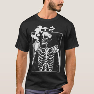 Skelett Kaffeetrinker Liebhaber Lustiger Halloween T-Shirt