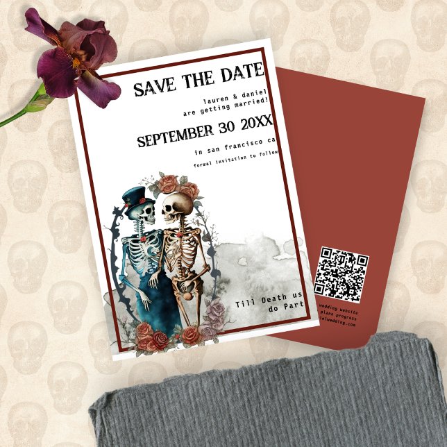 Skelett-Paar QR-Code Gothic Hochzeit Save The Date (Front and Back View)