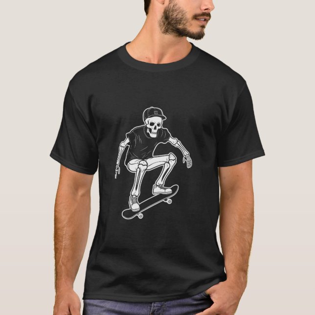 Skelett Skateboarder Punk Rock Halloween Skull Ca T-Shirt (Vorderseite)