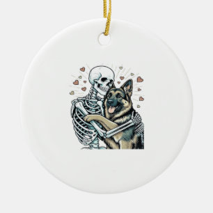 Skelett umarmt einen deutschen Schäferhund � Einzi Keramik Ornament