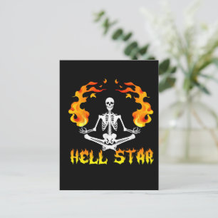 Skelett-Yoga wird zum Höllenstar Postkarte