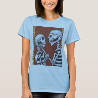 Skelette Durchmessers de Los Muertos im T-Shirt