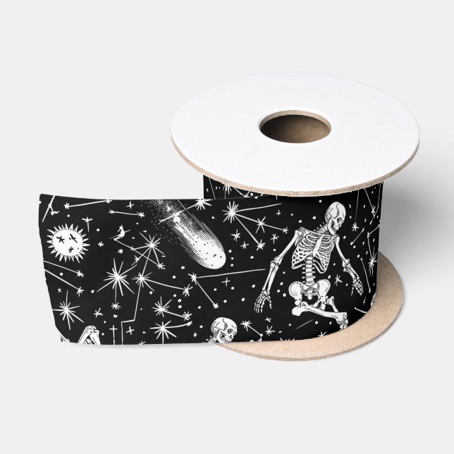 Skelette im Weltraumhintergrund Satinband (Spule)