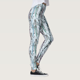 Skelette und tote Bäume auf blau Leggings