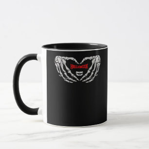 Skeletthandschuhe falten sich in einem Herzen. Fun Tasse