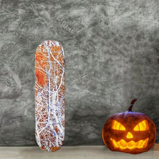 Skelettwald II Skateboard (Break out the creepy skateboard, in time for Halloween!)