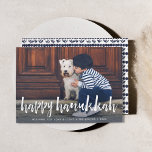 Sketch Overlay | Hanukkah-Fotokarte Feiertagskarte<br><div class="desc">Mit diesen Hanukkah-Fotokarten können Sie Ihre Lieblings-Waagerecht- oder Querformat-Fotos mit dem markanten Vollblut teilen. "Happy Hanukkah" erscheint am unteren Rand als Textüberlagerung in weißer Pinselschrift mit Schriftzeichen. Personalisieren Sie Ihren Familiennamen oder Ihre Namen darunter, und eine individuelle Begrüßung, falls gewünscht. Die Karten werden zu einem Aquarellpunkt und Blätter in Blau...</div>