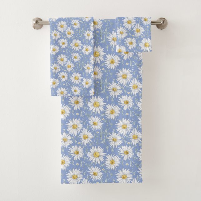Sketchy White Daisies on Blue Badhandtuch Set (Insitu)