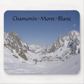 Ski fahren auf einem Gletscher Mousepad