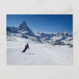 Skifahren mit Matterhorn in Zermatt, Schweiz Postkarte