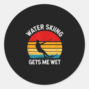 Skifahren   Wasserski lässt mich nass werden Runder Aufkleber