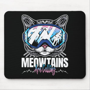 Skifahrer in den Unterkünften rufen sonnige Kinder Mousepad