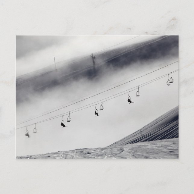 Skifahrer mit Sessellift Postkarte (Vorderseite)