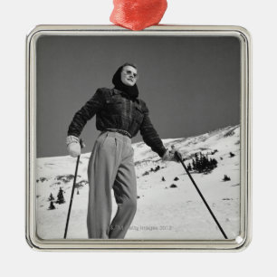 Skifahrerin Silbernes Ornament