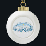 Skigelände Keramik Kugel-Ornament<br><div class="desc">Skiggles & Berge Illustration.</div>