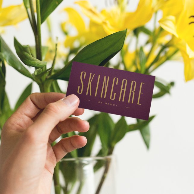 Skincare Burgund und Gold Minimalistisch einfach Visitenkarte (Von Creator hochgeladen)